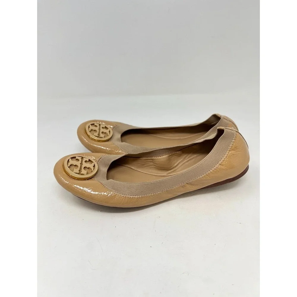 Tory Burch Caroline Patent Leather Ballet Flats Natural Logo Medallion Size 7.5